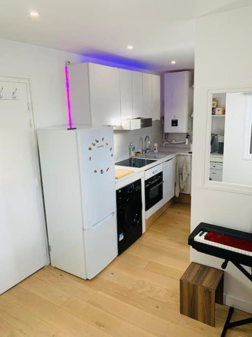 Studio Cosy Au Coeur De Paris Exteriör bild